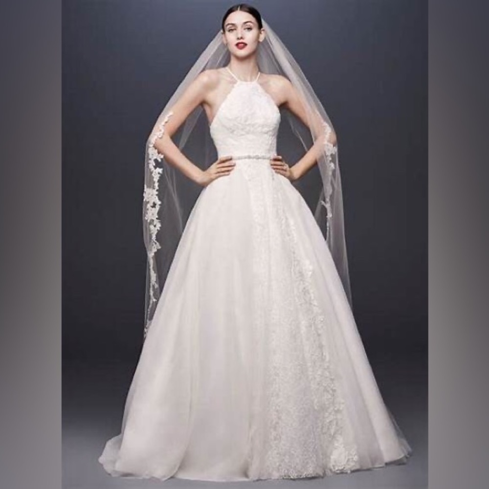 WOMENS Truly by Zac Posen, wedding dress size 10 in soft white.
